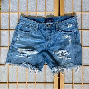 🦋SOLD - LUCKY BRAND DENIM CUT OFF SHORTS
